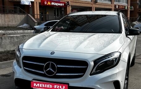 Mercedes-Benz GLA, 2014 год, 1 690 000 рублей, 2 фотография
