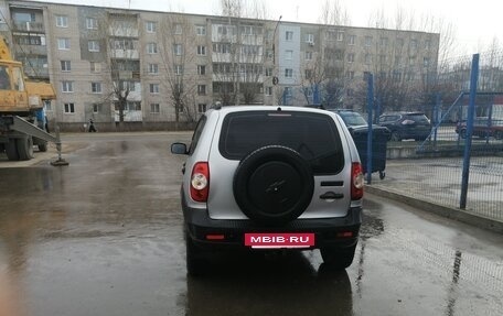 Chevrolet Niva I рестайлинг, 2009 год, 430 000 рублей, 3 фотография