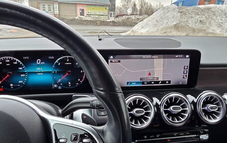 Mercedes-Benz GLB, 2021 год, 3 590 000 рублей, 2 фотография