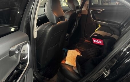 Volvo S60 Cross Country, 2016 год, 3 000 000 рублей, 7 фотография