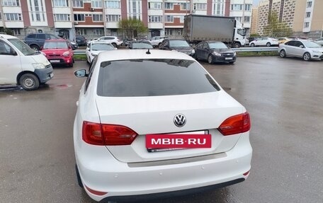 Volkswagen Jetta VI, 2014 год, 1 050 000 рублей, 2 фотография