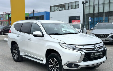 Mitsubishi Pajero Sport III рестайлинг, 2019 год, 3 450 000 рублей, 3 фотография