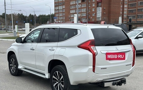 Mitsubishi Pajero Sport III рестайлинг, 2019 год, 3 450 000 рублей, 8 фотография