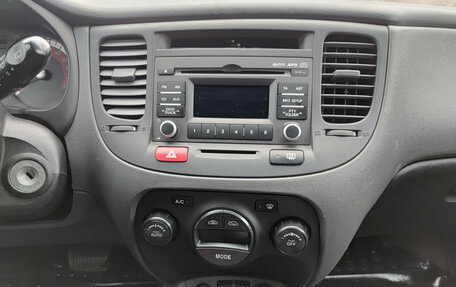 KIA Rio II, 2011 год, 620 000 рублей, 18 фотография