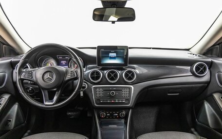 Mercedes-Benz CLA, 2015 год, 1 798 000 рублей, 13 фотография