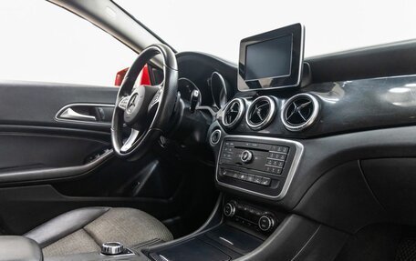 Mercedes-Benz CLA, 2015 год, 1 798 000 рублей, 37 фотография