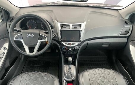 Hyundai Solaris II рестайлинг, 2011 год, 515 000 рублей, 10 фотография