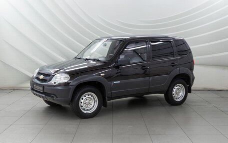 Chevrolet Niva I рестайлинг, 2014 год, 588 000 рублей, 3 фотография