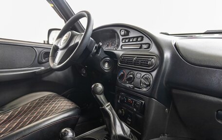 Chevrolet Niva I рестайлинг, 2014 год, 588 000 рублей, 25 фотография