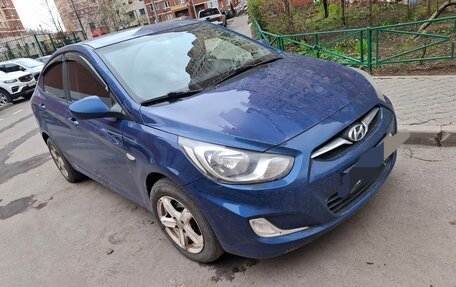 Hyundai Solaris II рестайлинг, 2012 год, 670 000 рублей, 3 фотография