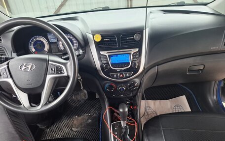 Hyundai Solaris II рестайлинг, 2012 год, 670 000 рублей, 9 фотография