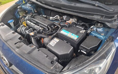 Hyundai Solaris II рестайлинг, 2012 год, 670 000 рублей, 20 фотография