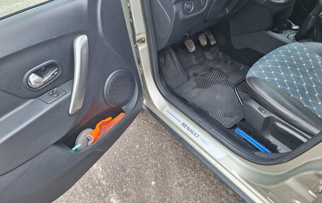 Renault Sandero II рестайлинг, 2017 год, 930 000 рублей, 5 фотография