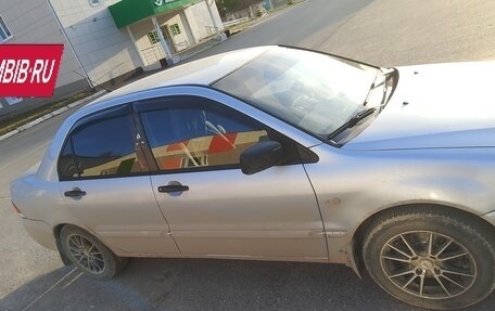 Mitsubishi Lancer IX, 2005 год, 600 000 рублей, 3 фотография