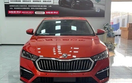 Skoda Octavia IV, 2022 год, 1 970 000 рублей, 2 фотография