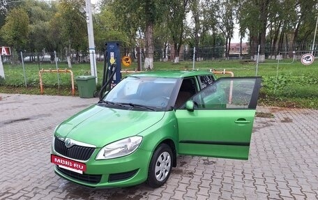 Skoda Fabia II, 2012 год, 750 000 рублей, 3 фотография