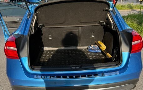 Mercedes-Benz GLA, 2016 год, 1 900 000 рублей, 10 фотография