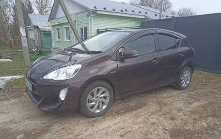 Toyota Aqua I, 2017 год, 1 050 000 рублей, 3 фотография