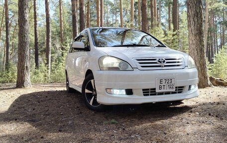 Toyota Ipsum II, 2001 год, 850 000 рублей, 5 фотография