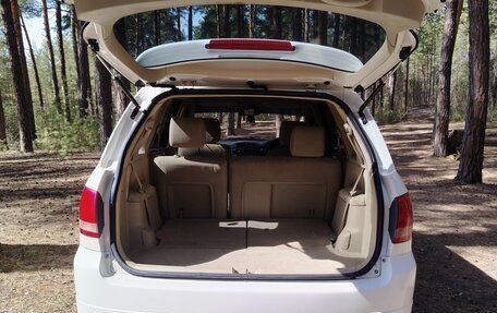 Toyota Ipsum II, 2001 год, 850 000 рублей, 12 фотография