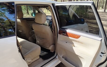 Toyota Ipsum II, 2001 год, 850 000 рублей, 13 фотография