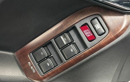 Toyota Land Cruiser Prado 150 рестайлинг 2, 2016 год, 4 197 000 рублей, 16 фотография