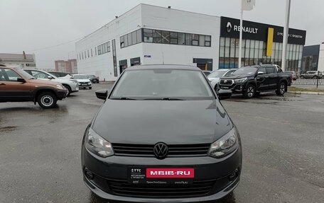 Volkswagen Polo VI (EU Market), 2011 год, 660 000 рублей, 2 фотография