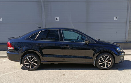 Volkswagen Polo VI (EU Market), 2018 год, 1 349 000 рублей, 4 фотография