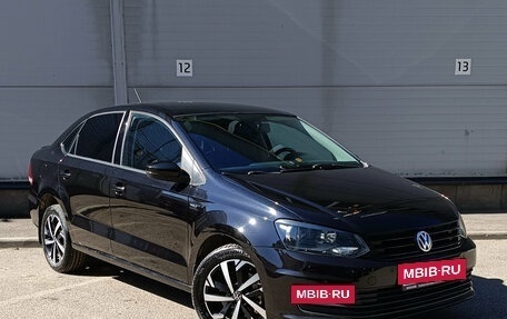 Volkswagen Polo VI (EU Market), 2018 год, 1 349 000 рублей, 3 фотография