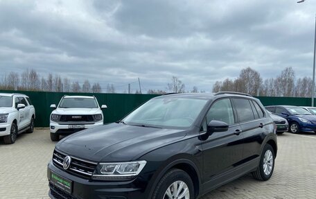 Volkswagen Tiguan II, 2020 год, 3 280 000 рублей, 1 фотография