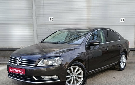 Volkswagen Passat B7, 2012 год, 999 000 рублей, 1 фотография