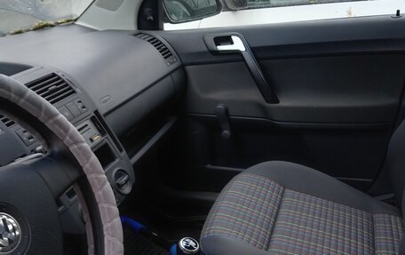 Volkswagen Polo IV рестайлинг, 2007 год, 850 000 рублей, 8 фотография