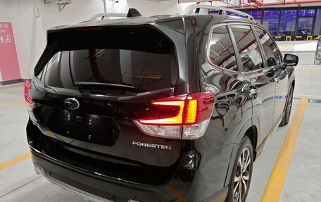 Subaru Forester, 2022 год, 3 290 000 рублей, 3 фотография