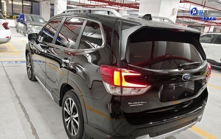 Subaru Forester, 2022 год, 3 290 000 рублей, 4 фотография