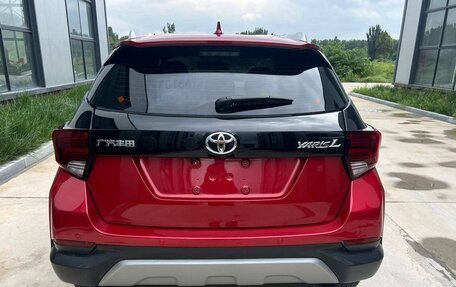 Toyota Yaris XP150 рестайлинг, 2022 год, 1 450 000 рублей, 3 фотография