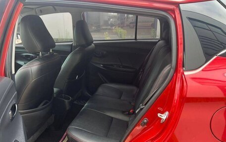 Toyota Yaris XP150 рестайлинг, 2022 год, 1 450 000 рублей, 6 фотография