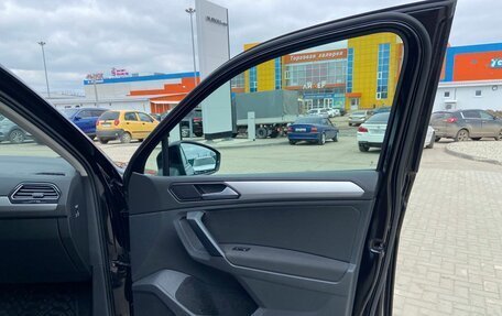 Volkswagen Tiguan II, 2020 год, 3 280 000 рублей, 27 фотография