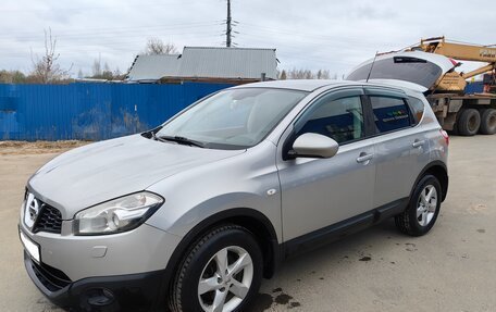 Nissan Qashqai, 2011 год, 1 080 000 рублей, 2 фотография