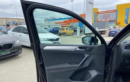 Volkswagen Tiguan II, 2020 год, 3 280 000 рублей, 28 фотография