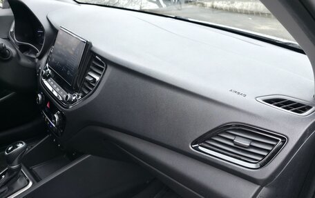 Hyundai Solaris II рестайлинг, 2021 год, 1 650 000 рублей, 12 фотография