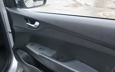 Hyundai Solaris II рестайлинг, 2021 год, 1 650 000 рублей, 13 фотография