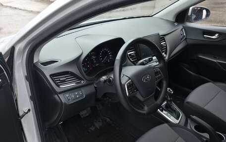 Hyundai Solaris II рестайлинг, 2021 год, 1 650 000 рублей, 15 фотография