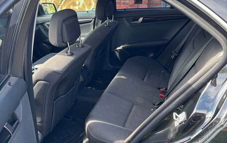 Mercedes-Benz C-Класс, 2011 год, 1 300 000 рублей, 8 фотография