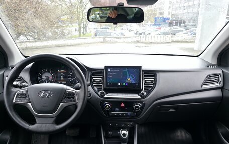 Hyundai Solaris II рестайлинг, 2021 год, 1 650 000 рублей, 20 фотография