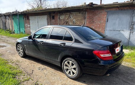 Mercedes-Benz C-Класс, 2011 год, 1 300 000 рублей, 5 фотография