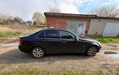 Mercedes-Benz C-Класс, 2011 год, 1 300 000 рублей, 3 фотография