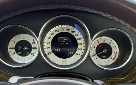 Mercedes-Benz CLS, 2015 год, 3 000 000 рублей, 16 фотография