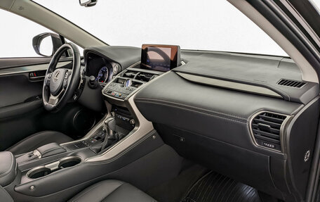 Lexus NX I, 2019 год, 3 750 000 рублей, 11 фотография