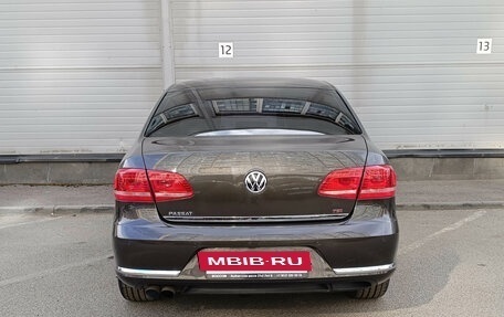 Volkswagen Passat B7, 2012 год, 999 000 рублей, 6 фотография