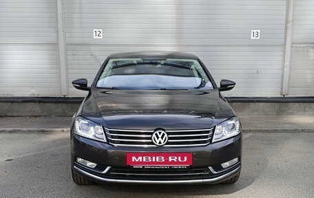 Volkswagen Passat B7, 2012 год, 999 000 рублей, 2 фотография